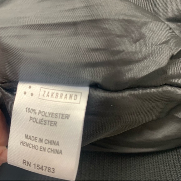 Zak Brand bomber jacket.  Size Large - Picture 4 of 4